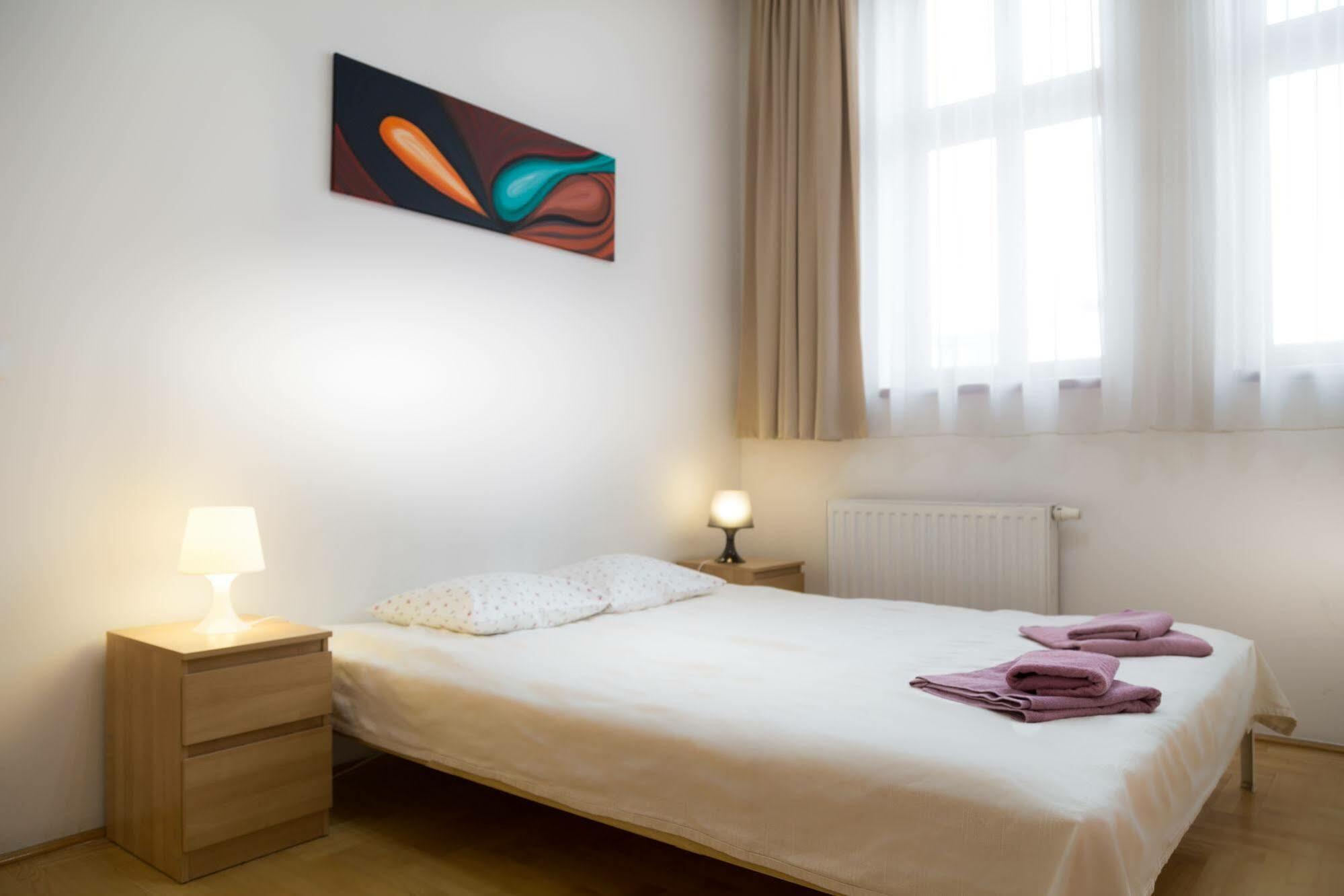 International Apartments Budapest Bagian luar foto